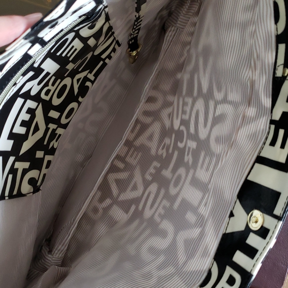 Victoria's Secret Shoulder Bsg - Picture 6 of 6
